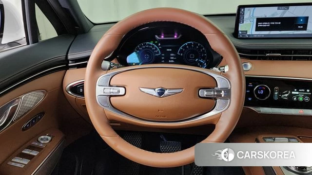 Genesis GV70 2023 Белый из Кореи, фото 3