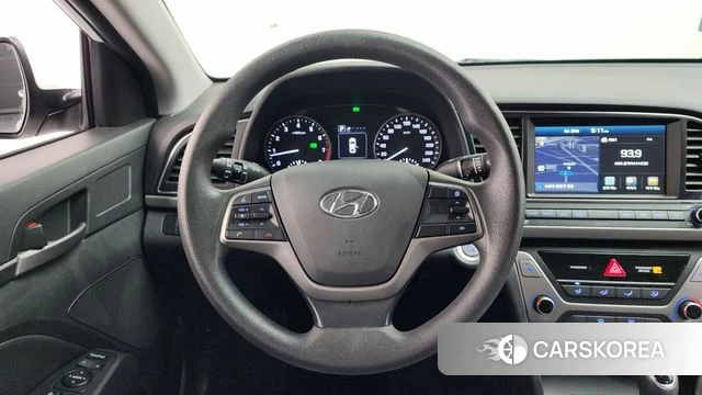 Hyundai Avante AD 2018 Белый из Кореи, фото 3