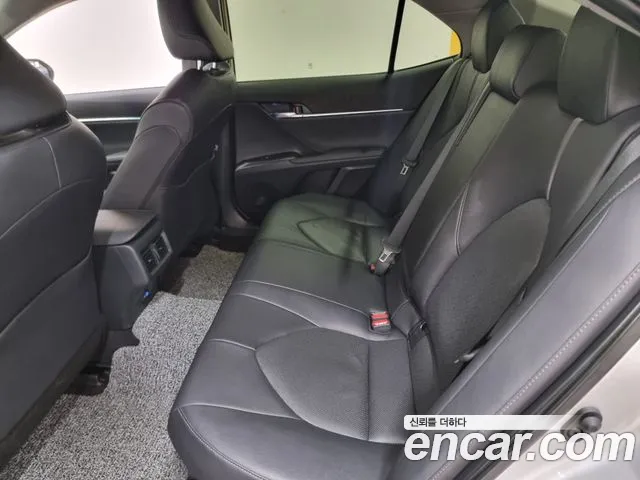 Toyota Camry (XV70) id 2738567 из Кореи 3