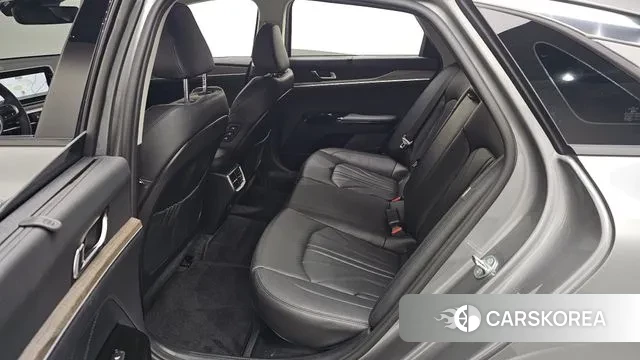 Kia K5 Hybrid 3rd Generation 2023 Серебряный из Кореи, фото 3