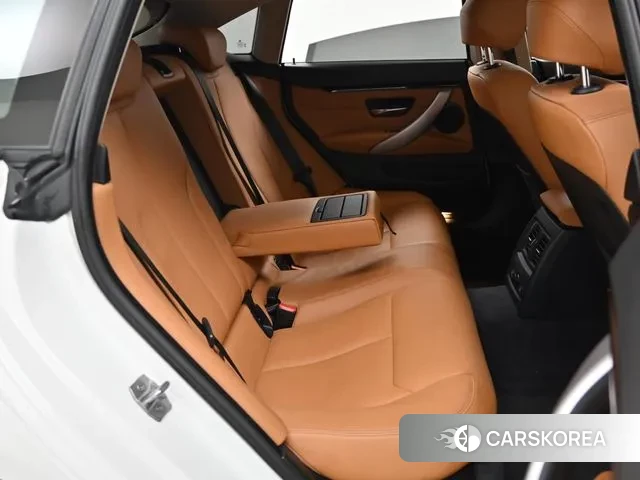 BMW 4 Series (F32) 2018 Белый из Кореи, фото 3