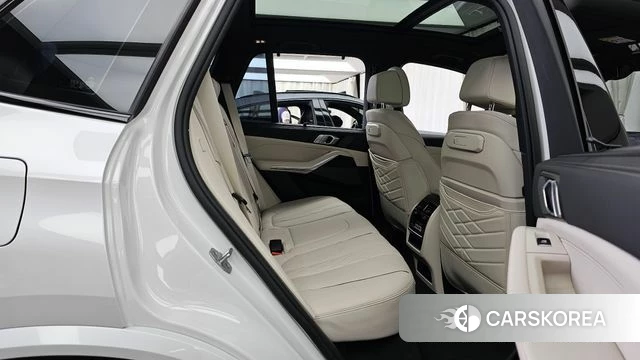 BMW X5 (G05) 2025 Белый из Кореи, фото 3