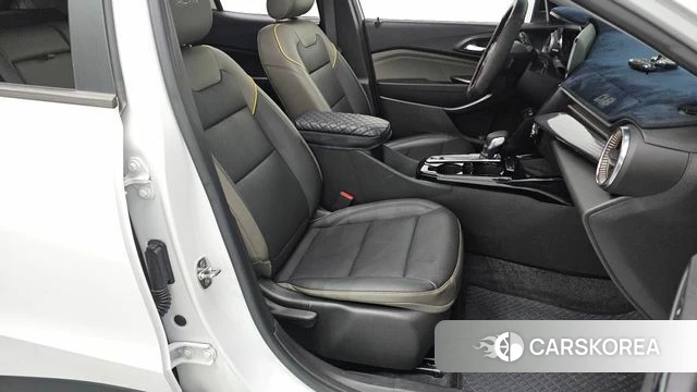 Chevrolet (GM Daewoo) Trax Crossover 2024 Белый из Кореи, фото 3