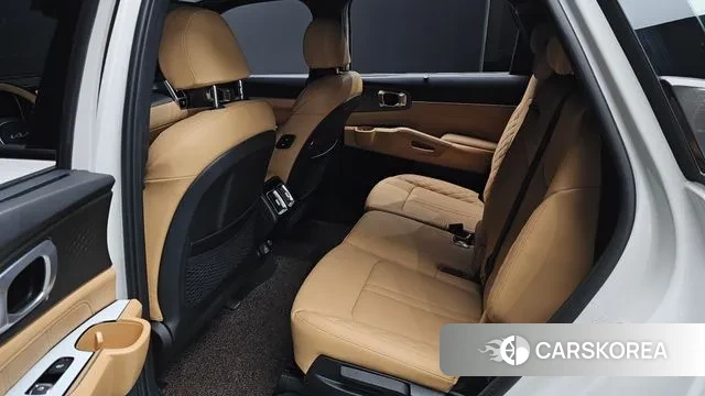 Kia Sorento 4th Generation 2023 Белый из Кореи, фото 3