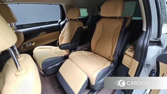 Kia Carnival 4th generation 2023 Белый из Кореи, фото 3