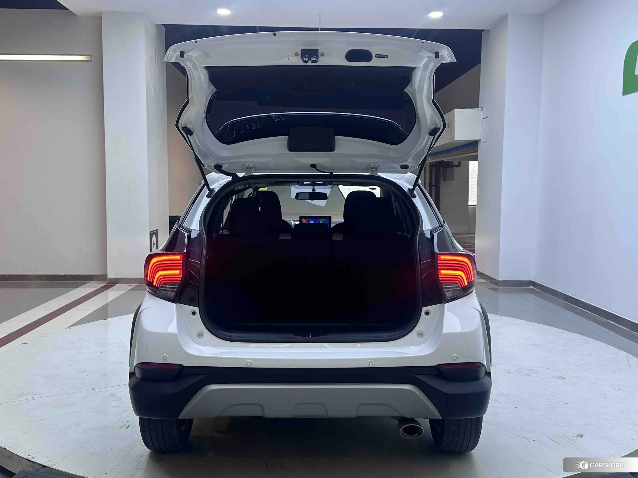 Toyota YARIS L Zhixuan 2021 Белый из Китая, фото 3