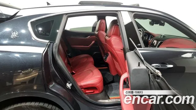 Maserati Levante 2019 Черный из Кореи, фото 3