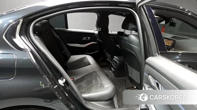 BMW 3 Series (G20) 2021 Черный из Кореи, фото 3