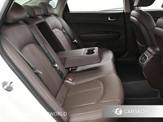 Kia The New K5 2nd generation 2018 Белый из Кореи, фото 3
