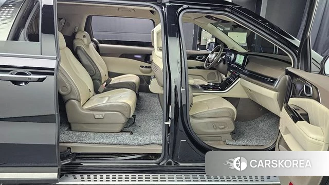 Kia Carnival 4th generation 2022 Черный из Кореи, фото 3