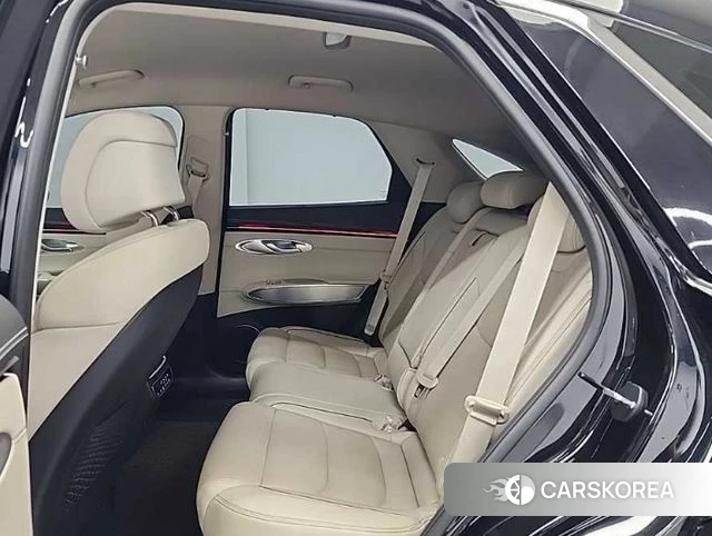 Genesis GV70 2024 Черный из Кореи, фото 3