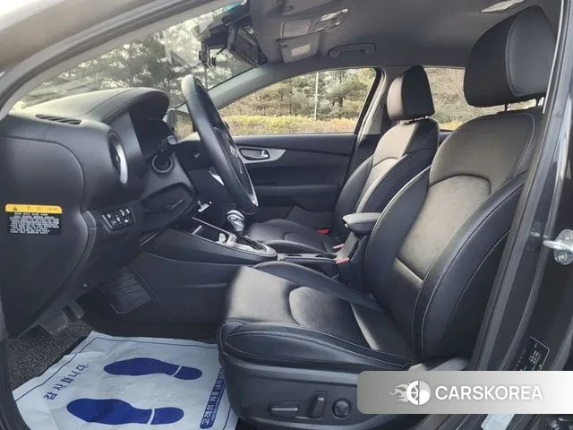 Kia Come New K3 2021 Серый из Кореи, фото 3