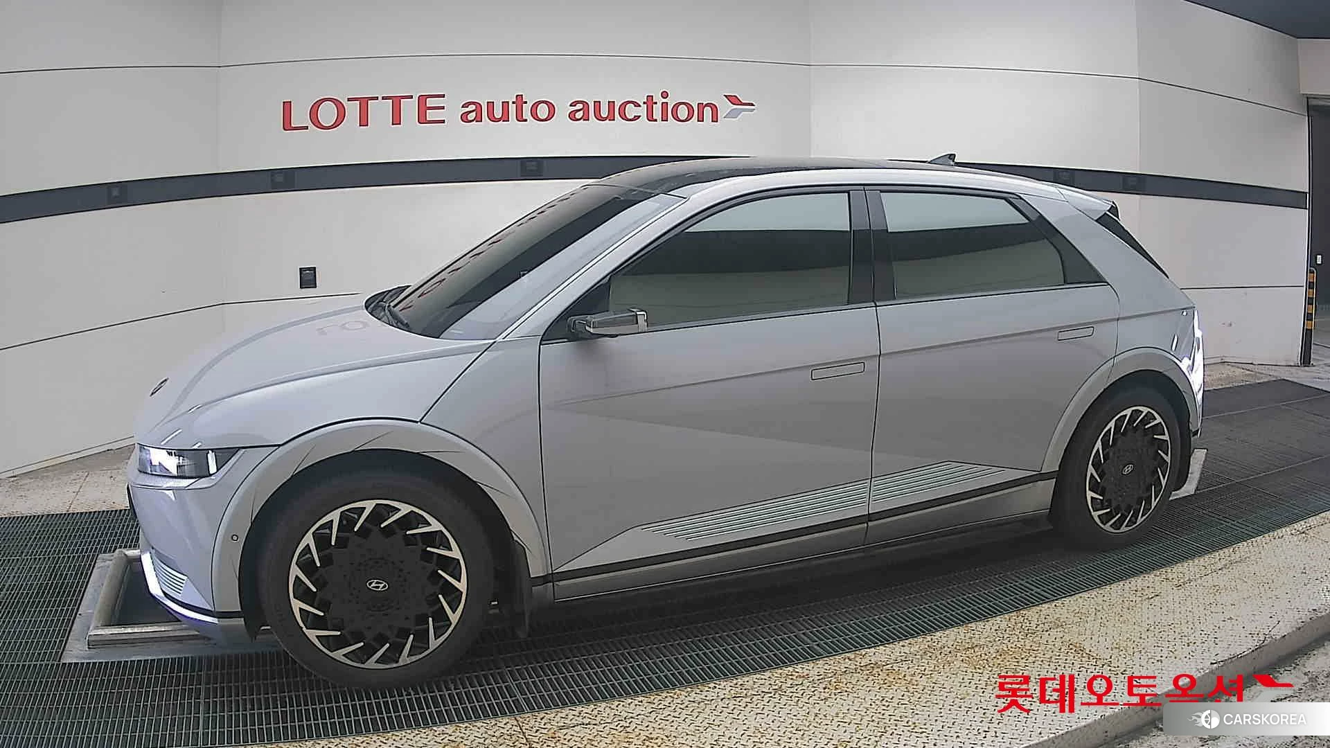 Hyundai IONIQ 5 2022 Cyber Grey Metallic из Кореи, фото 3