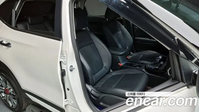 Kia Seltos 2019 Белый из Кореи, фото 3