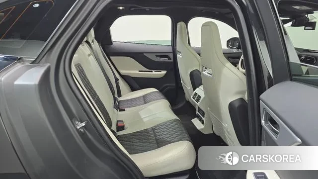 Jaguar F-PACE 2020 Черный из Кореи, фото 3