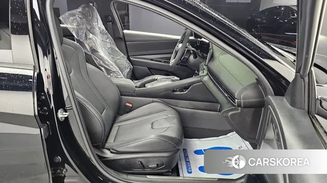 Hyundai Avante (CN7) 2023 Черный из Кореи, фото 3