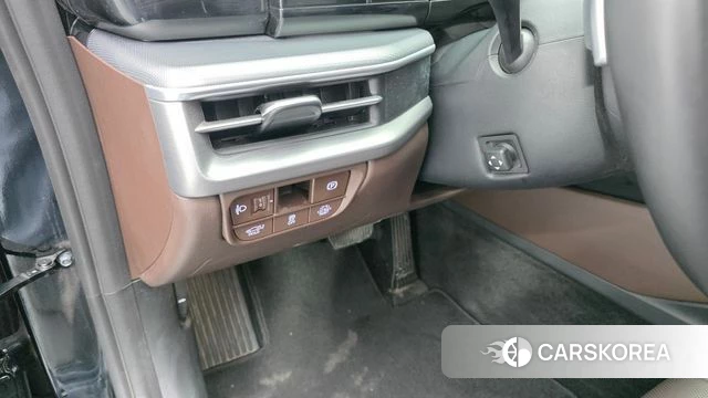 Hyundai Grandeur Hybrid (GN7) 2023 Черный из Кореи, фото 3
