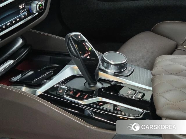 BMW 6 Series GT (G32) id 3883340 из Кореи 3
