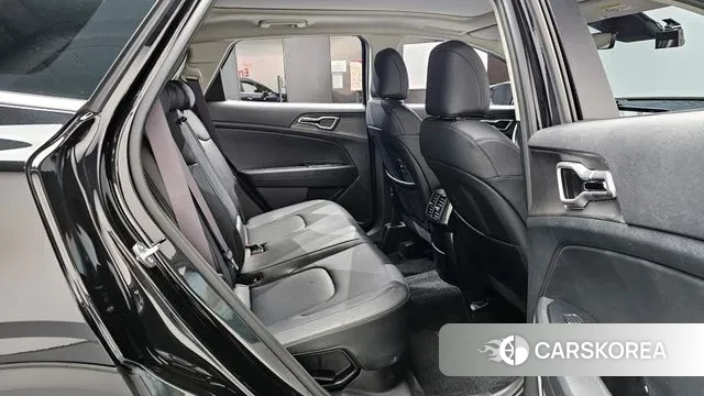 Kia Sportage 5th Generation Hybrid 2022 Черный из Кореи, фото 3