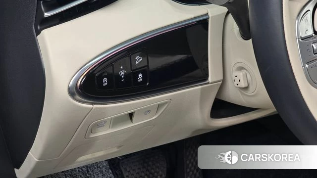 Genesis GV70 2022 Белый из Кореи, фото 3