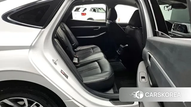 Hyundai Sonata (DN8) 2022 Белый из Кореи, фото 3