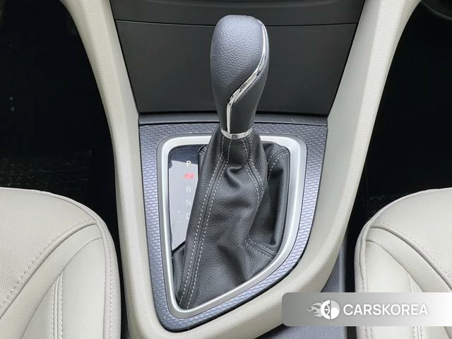 Buick Yinglang 2019 Белый из Китая, фото 3