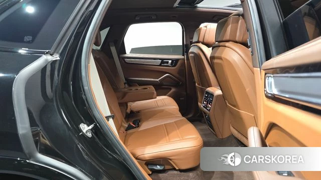 Porsche Cayenne (PO536) 2023 Черный из Кореи, фото 3