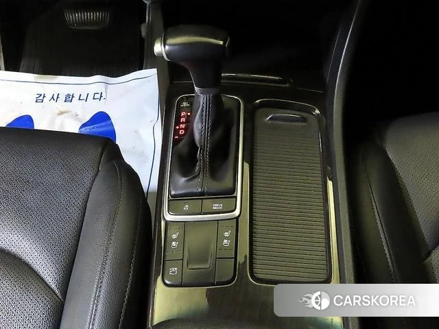 Kia The New K5 2nd generation 2018 Белый из Кореи, фото 3