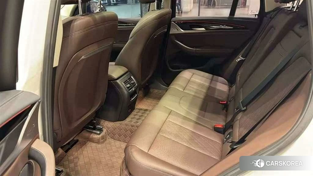 BMW X3 2021 Белый из Китая, фото 3