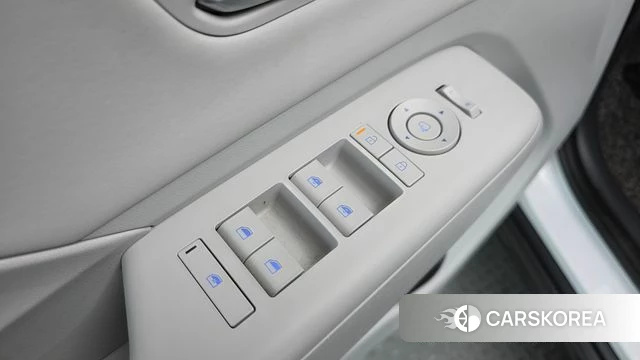 Hyundai Kona (SX2) 2023 Белый из Кореи, фото 3