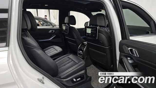 BMW X7 (G07) 2021 Белый из Кореи, фото 3