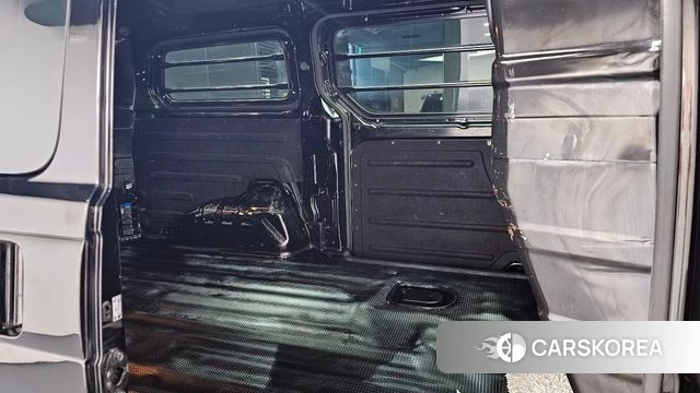 Hyundai The New Grand Starex 2021 Черный из Кореи, фото 3