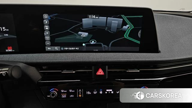 Kia EV6 2022 Жемчужный цвет из Кореи, фото 3
