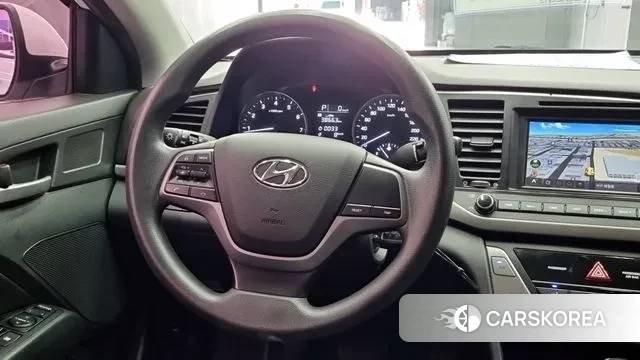 Hyundai Avante AD 2018 Белый из Кореи, фото 3