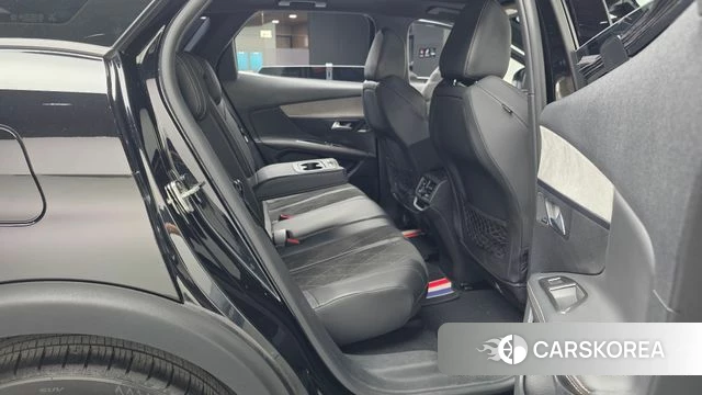 Peugeot 3008 second generation 2018 Черный из Кореи, фото 3