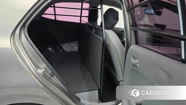 Kia Morning Urban (JA) 2020 Серебристо-серый из Кореи, фото 3