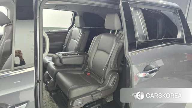 Honda Odyssey 2019 Серый из Кореи, фото 3