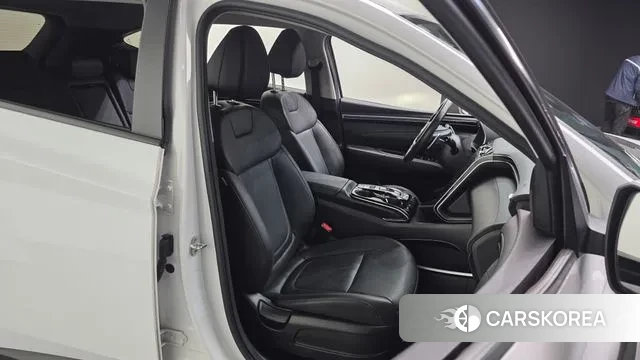 Hyundai Tucson (NX4) 2022 Белый из Кореи, фото 3