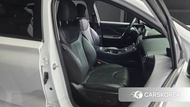 Hyundai The New Santa Fe 2021 Белый из Кореи, фото 3