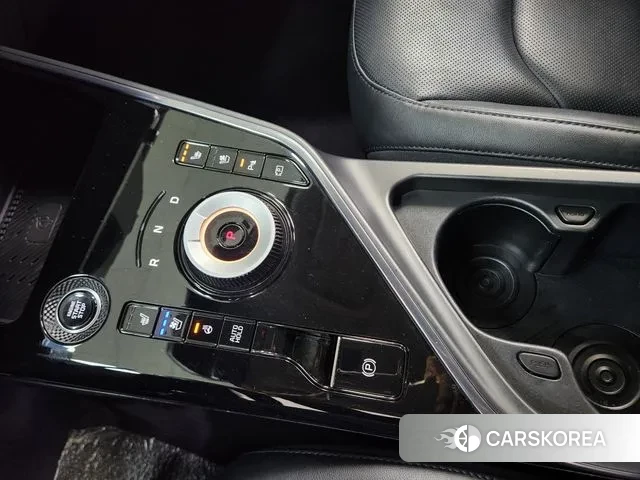 Kia Di Ol Nu Niro 2022 Белый из Кореи, фото 3