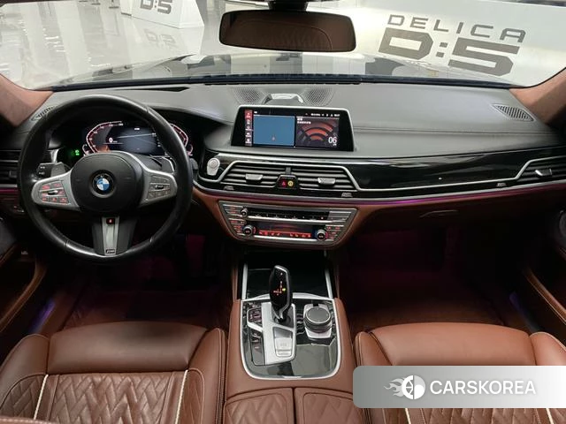 BMW 7 series 2022 Черный из Китая, фото 3