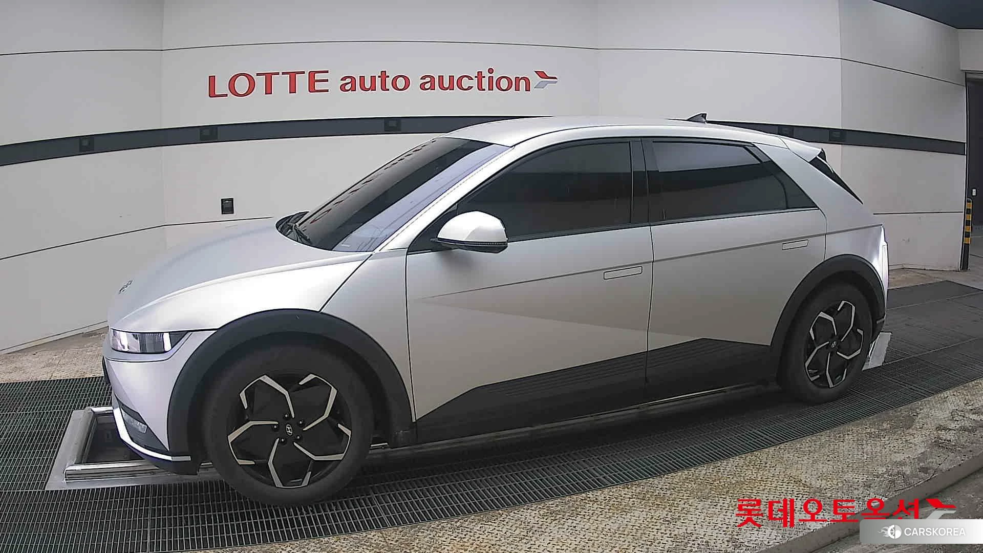 Hyundai IONIQ 5 2022 Gravity Gold Mat из Кореи, фото 3