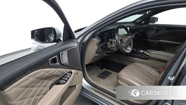 Kia K8 Hybrid 2022 Серебристо-серый из Кореи, фото 3