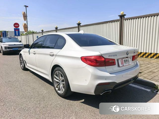 BMW 5 series 2019 Белый из Китая, фото 3