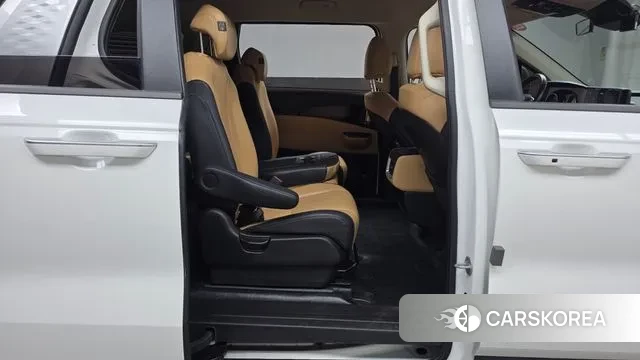 Kia Carnival 4th generation 2023 Белый из Кореи, фото 3