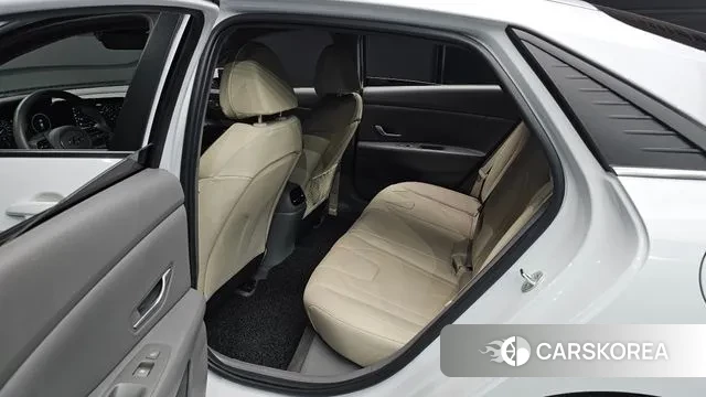 Hyundai Avante (CN7) 2022 Белый из Кореи, фото 3