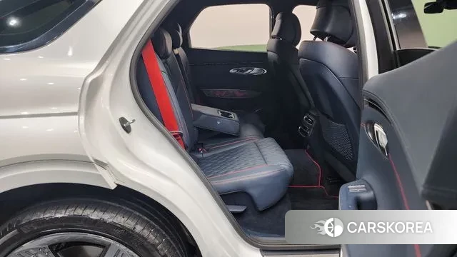 Genesis GV70 2021 Белый из Кореи, фото 3