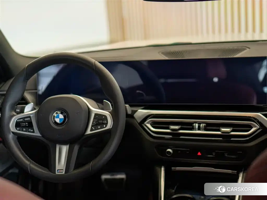 BMW 3 series 2024 Белый из Китая, фото 3