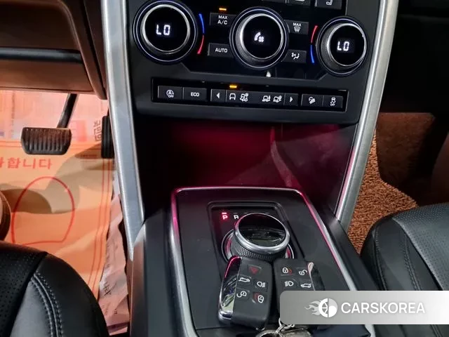 Land Rover Discovery Sports 2019 Черный из Кореи, фото 3