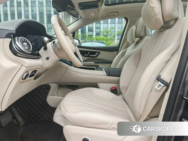 Mercedes-Benz EQS SUV 2023 Серебристо-серый из Китая, фото 3